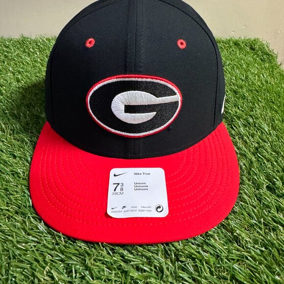 Nike UGA Dawgs Georgia Bulldogs Baseball Team Issued Fitted Cap Hat Black - Picture 12 of 15